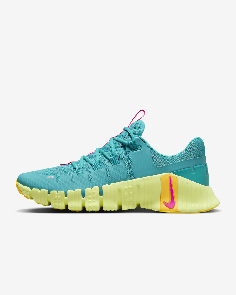 Nike Men's Free Metcon 5 Workout Shoes - 1