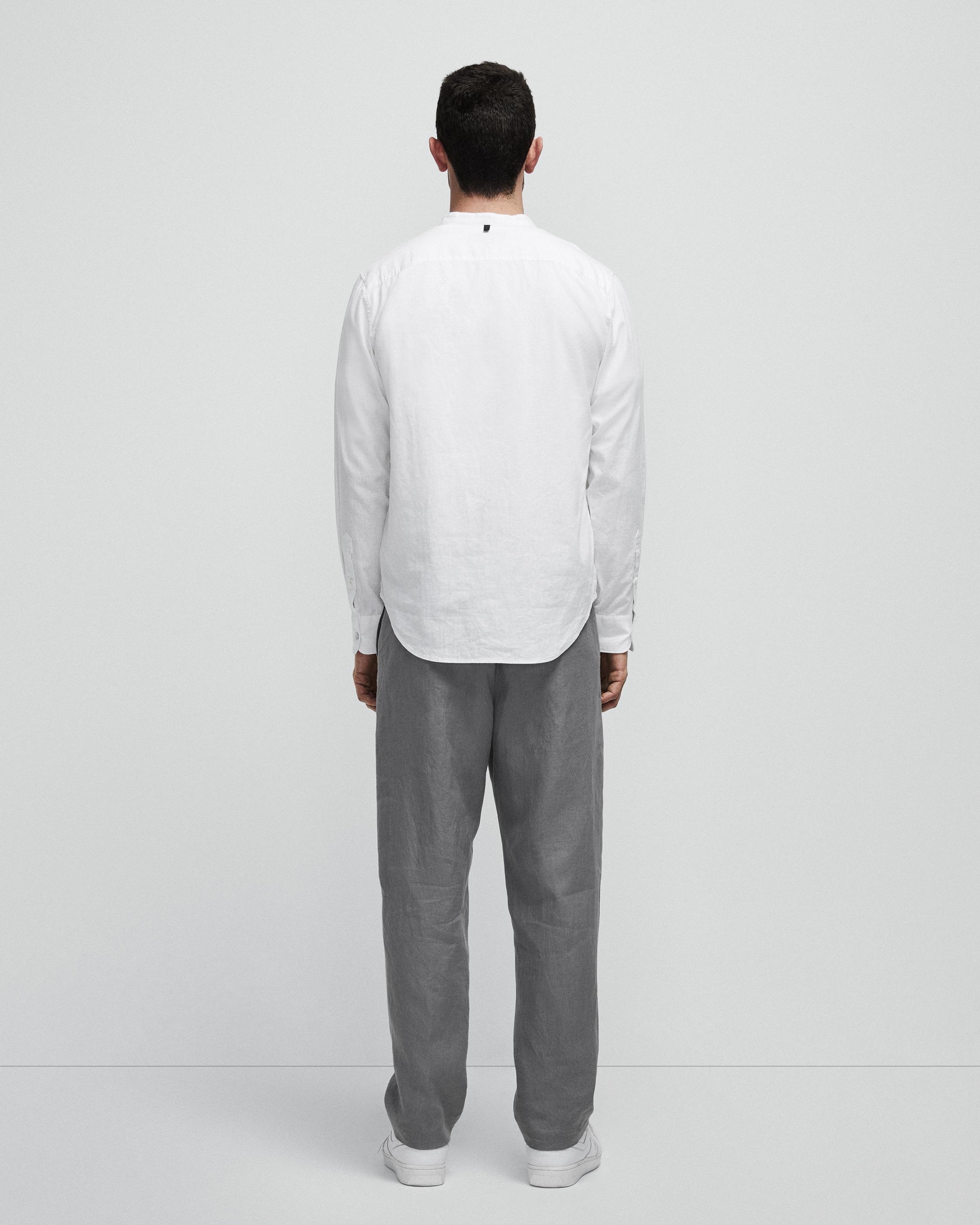 Grandad Engineered Hemp Cotton Shirt
Slim Fit Button Down Shirt - 6