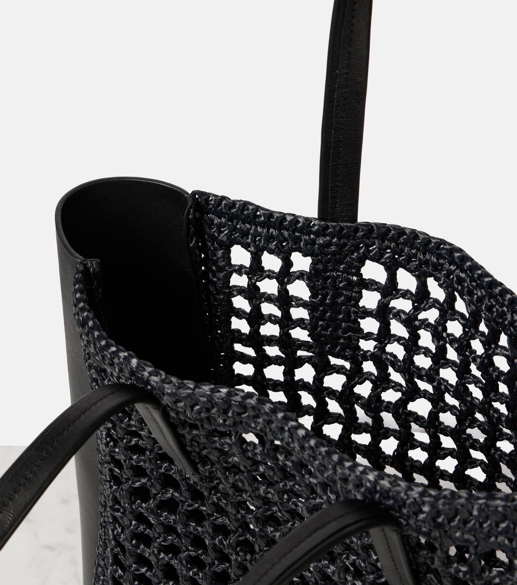Zoe Small leather-trimmed raffia tote bag - 3