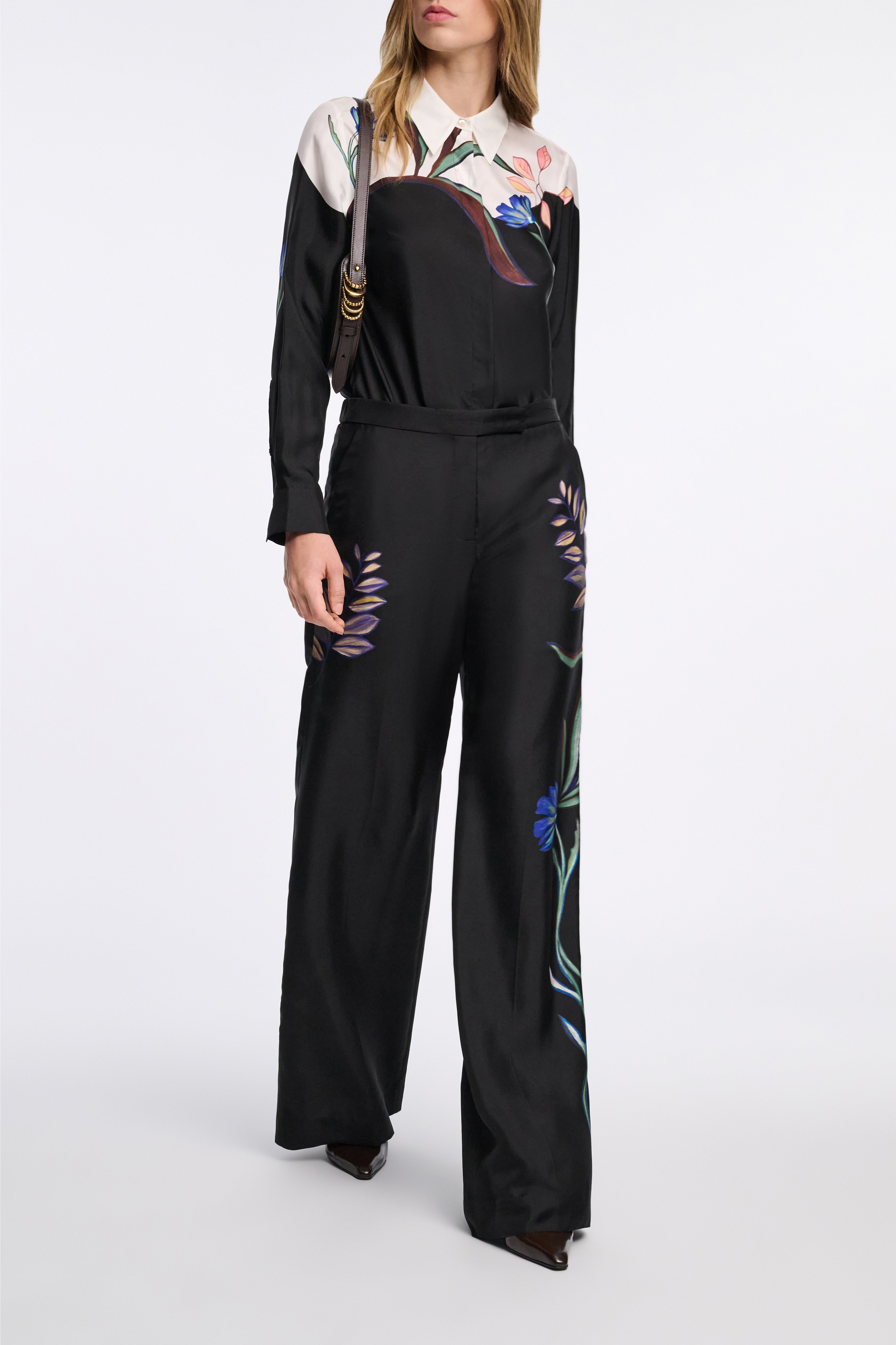 SEDUCTIVE BLOOM blouse - 2