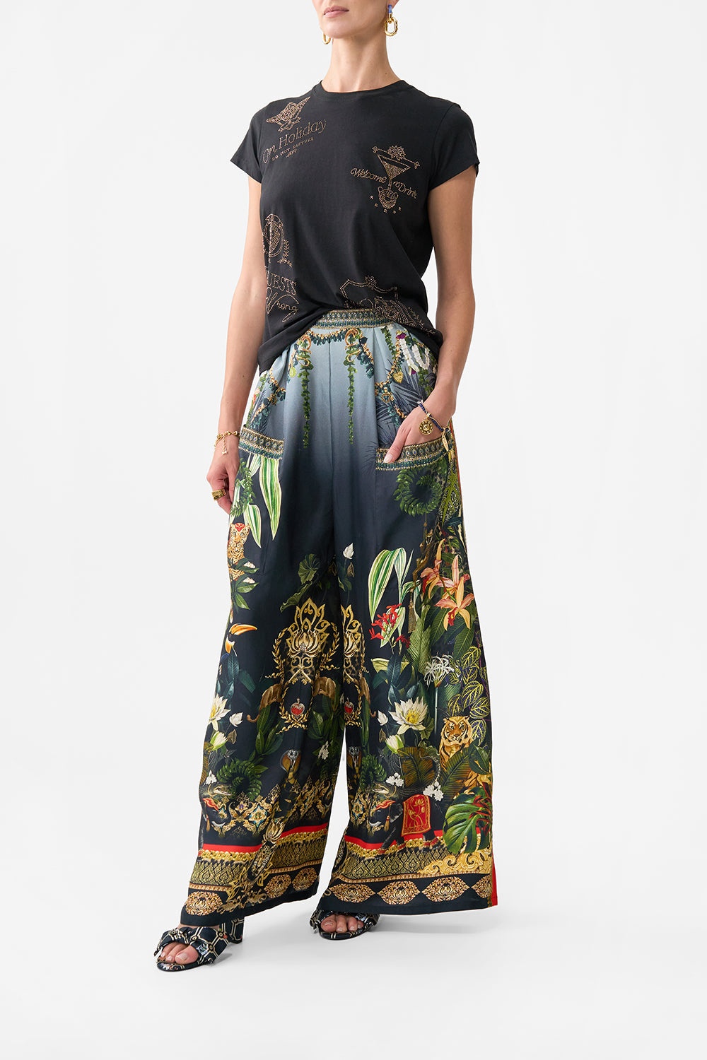 WIDE LEG TROUSER WITH FRONT POCKETS - 4