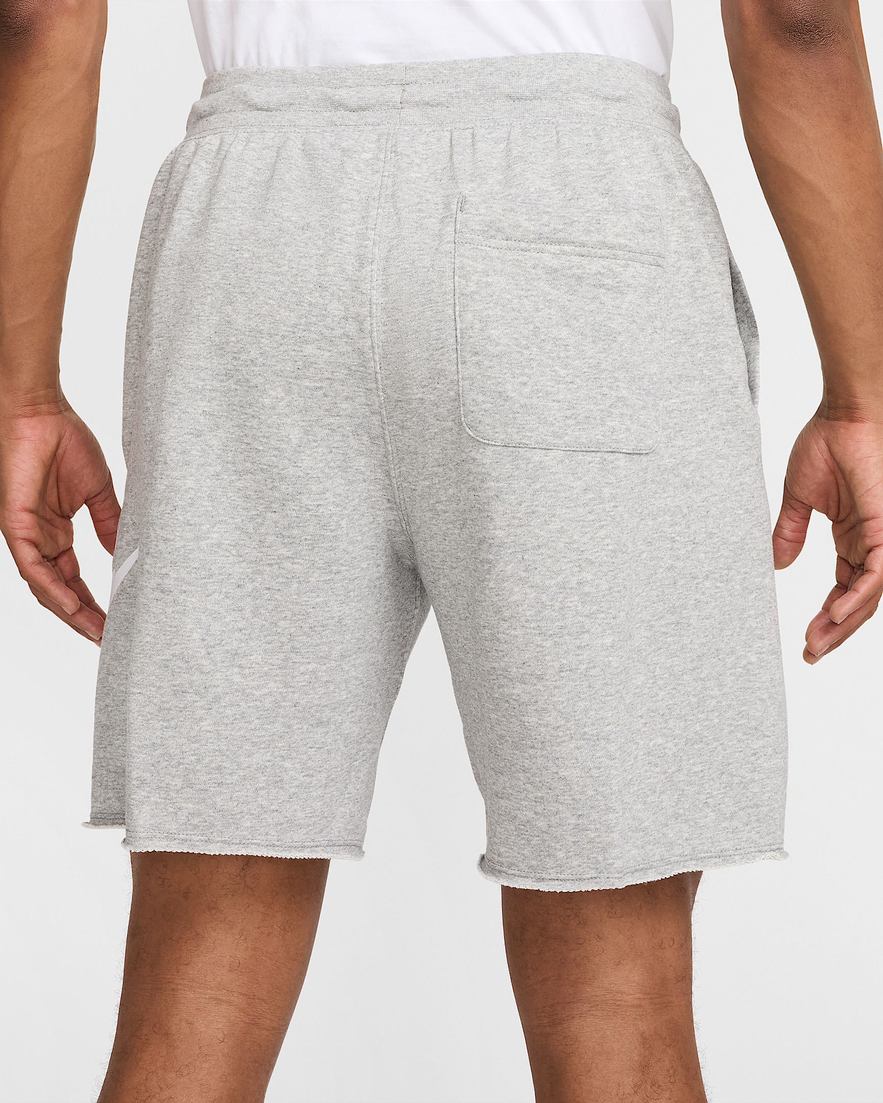 Nike Club Men's French Terry Alumni Shorts - 3