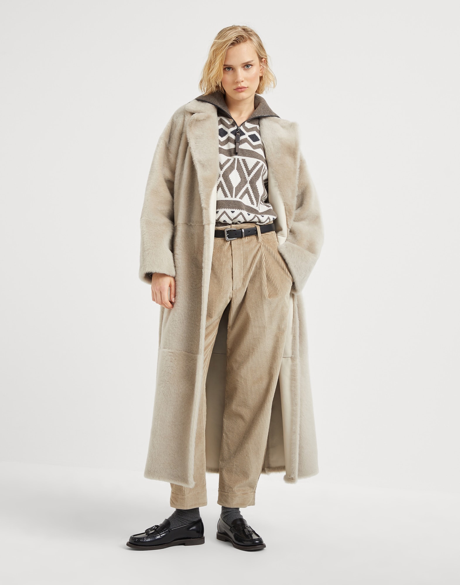 Cotton corduroy baggy sartorial trousers with monili - 4