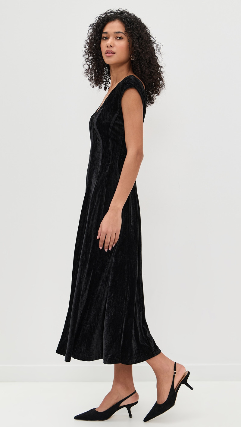 Leila Velvet Dress 3