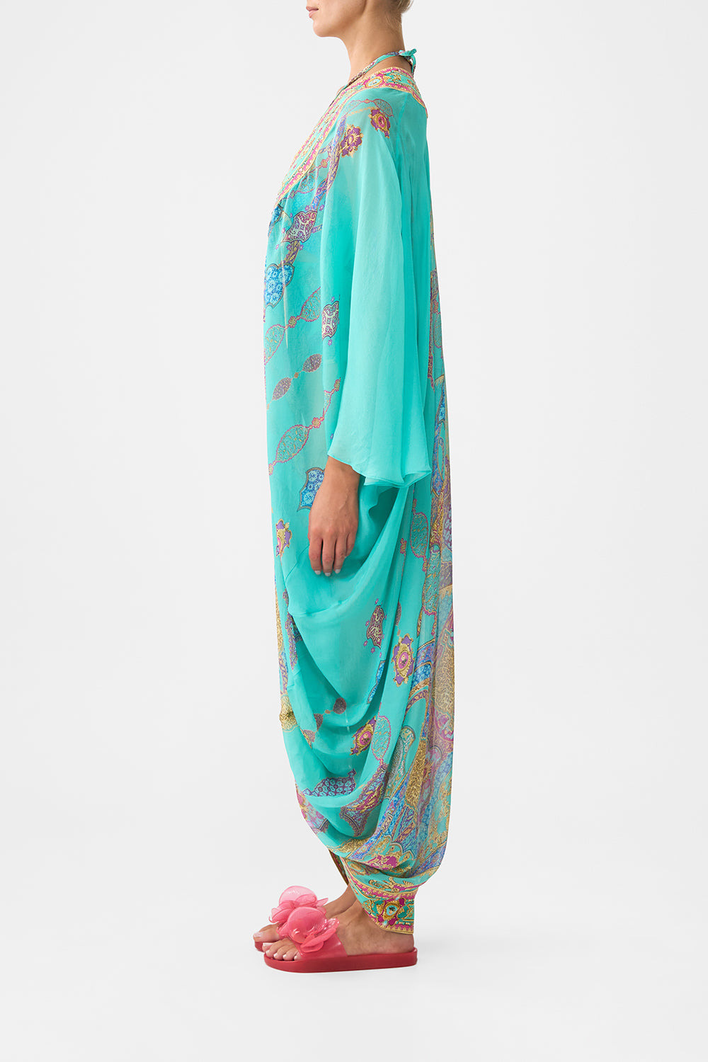LONG SLEEVE LONG CAPE THE CONCUBINES CORRIDOR - 4