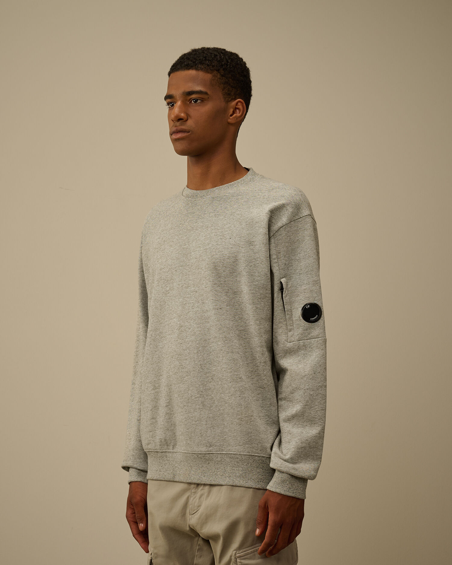 Diagonal Raised Fleece Crewneck Lens Sweatshirt - 3