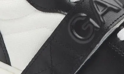 Mixed Media Low Top Sneaker in Black/White Vintage - 7