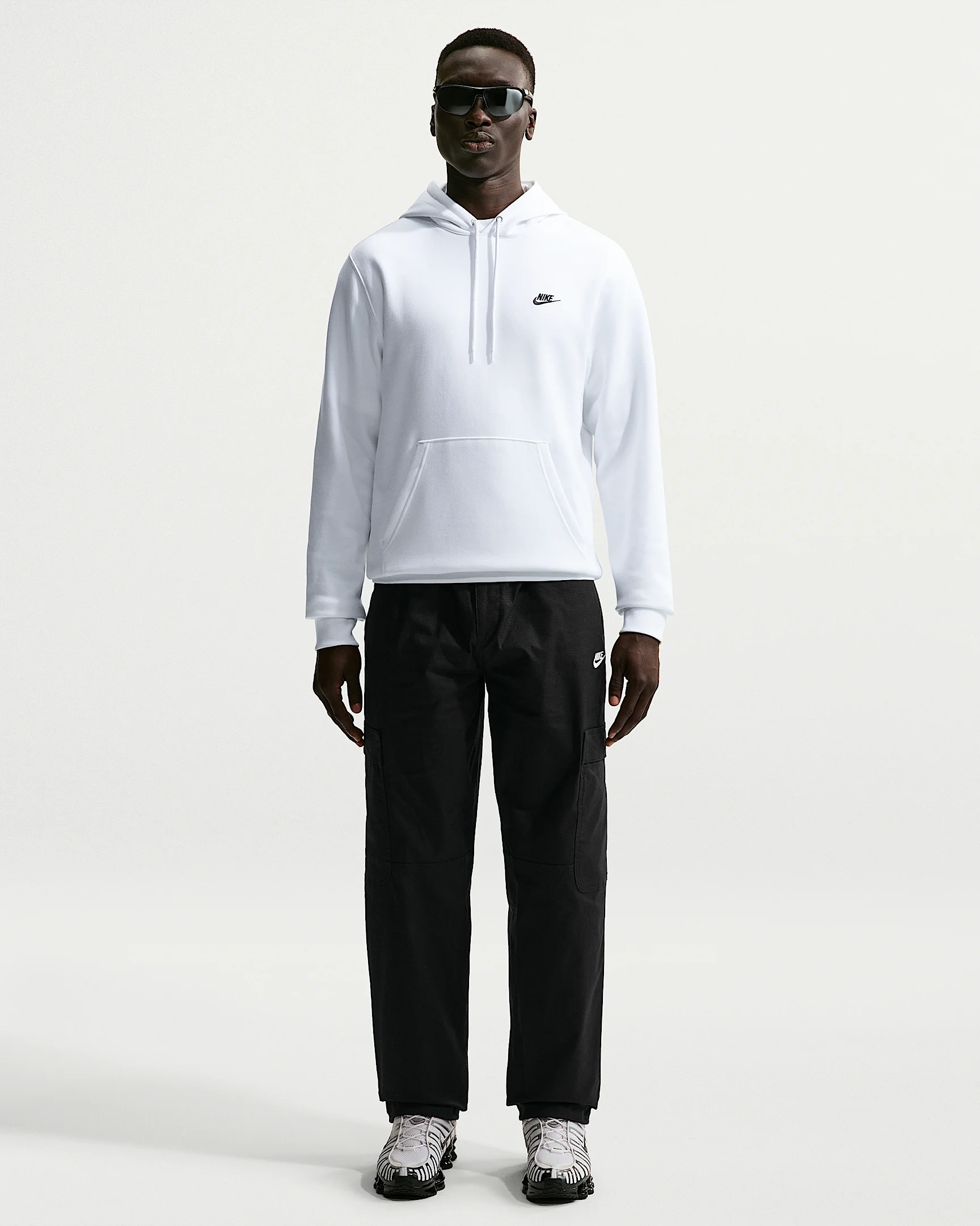 Nike Sportswear Club Men's Woven Cargo Pants - 1