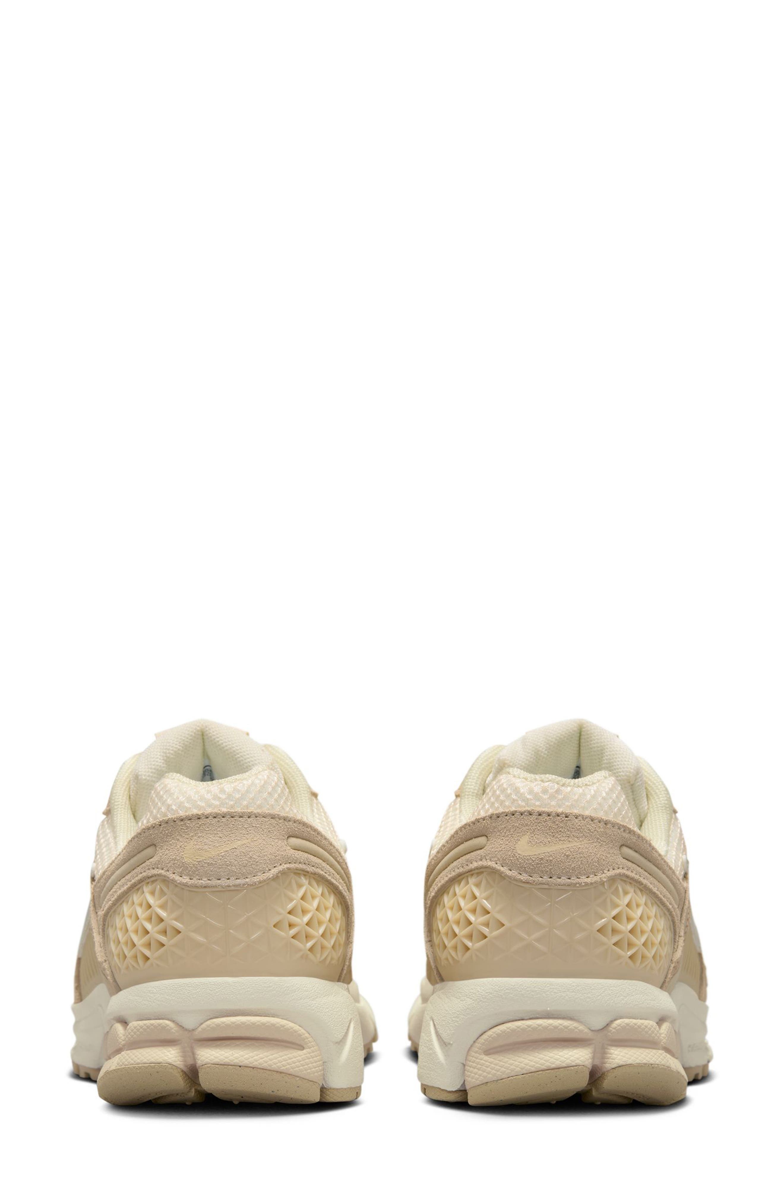 Nike Zoom Vomero 5 Sneaker in Beach/Sail/Khaki at Nordstrom - 5