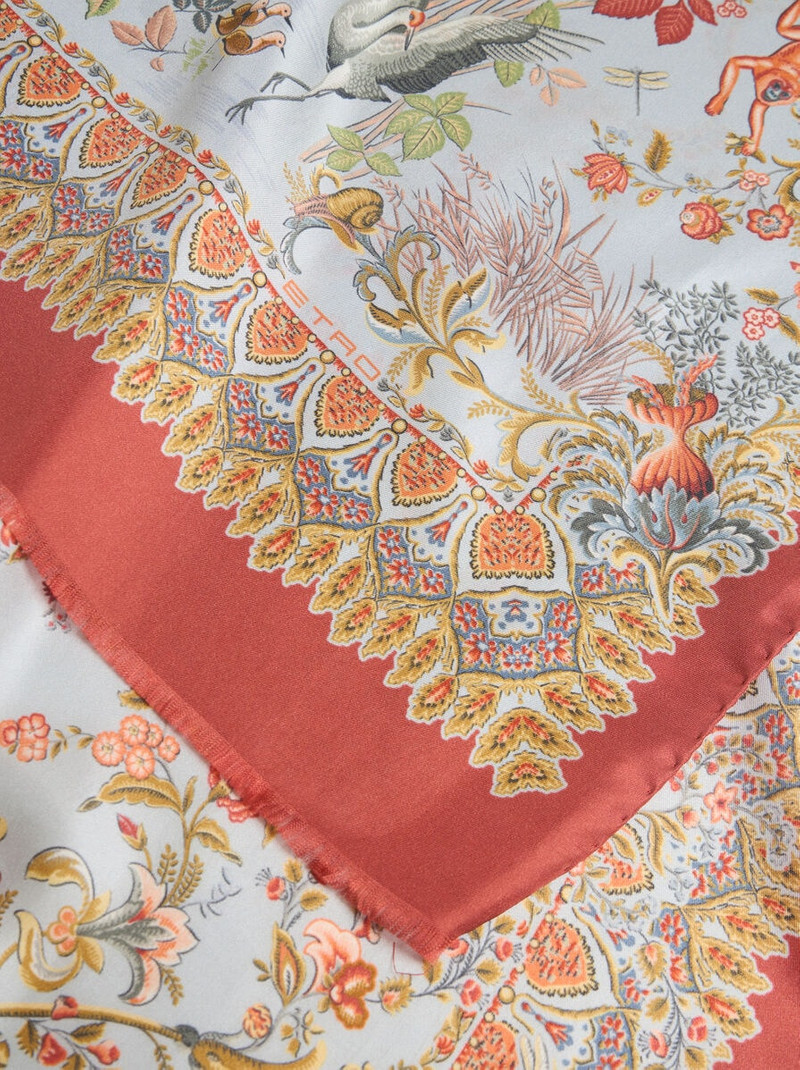 SILK SCARF WITH FLORA AND FAUNA MOTIF 3