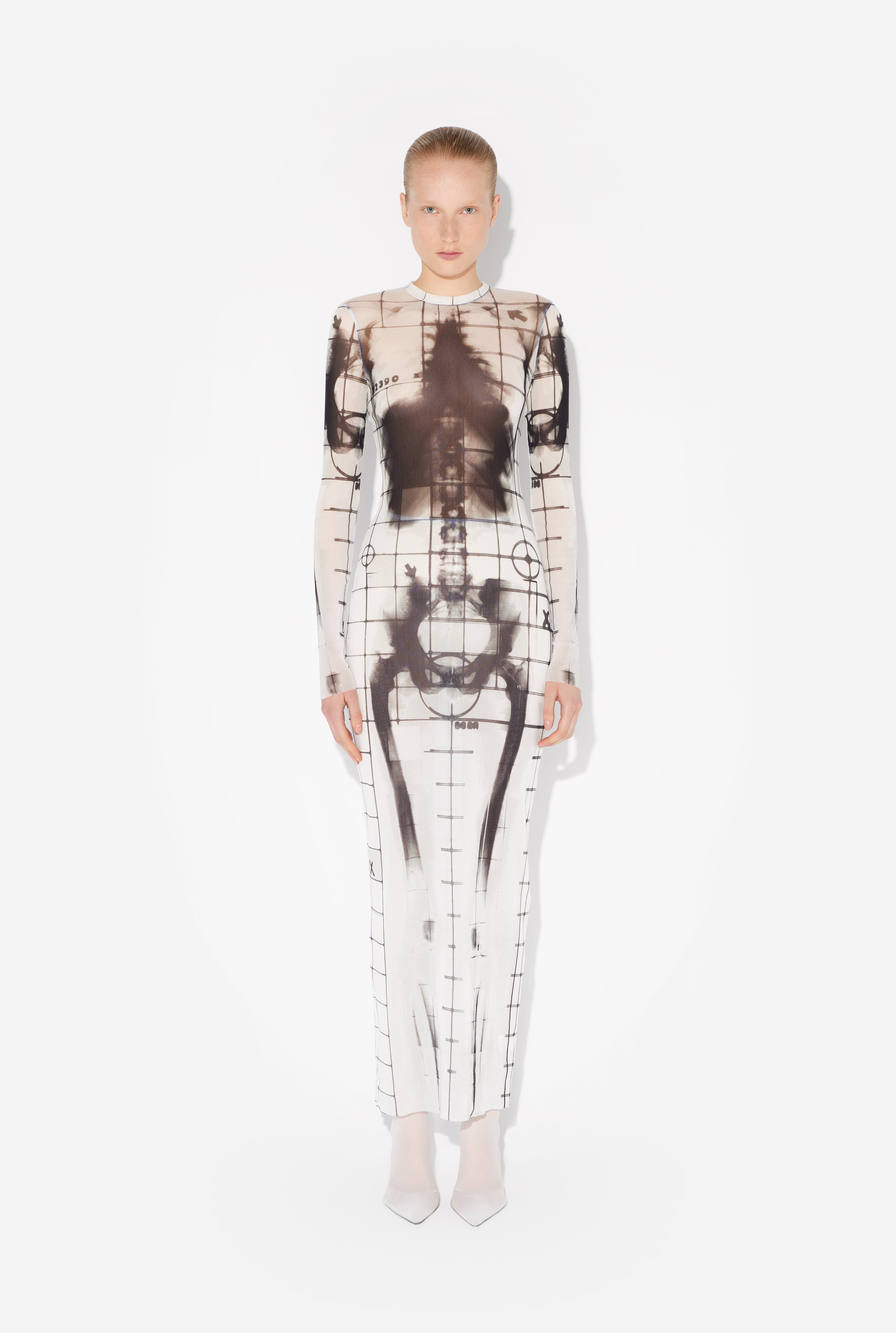 THE LONG WHITE SQUELETOR DRESS - 2