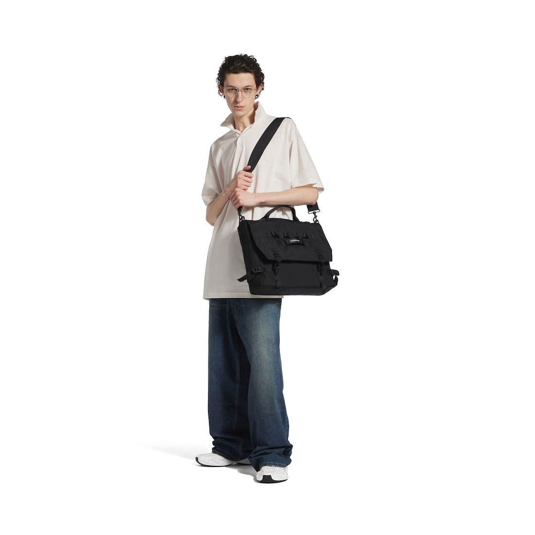 Men's Army Large Messenger Bag in Black - 8