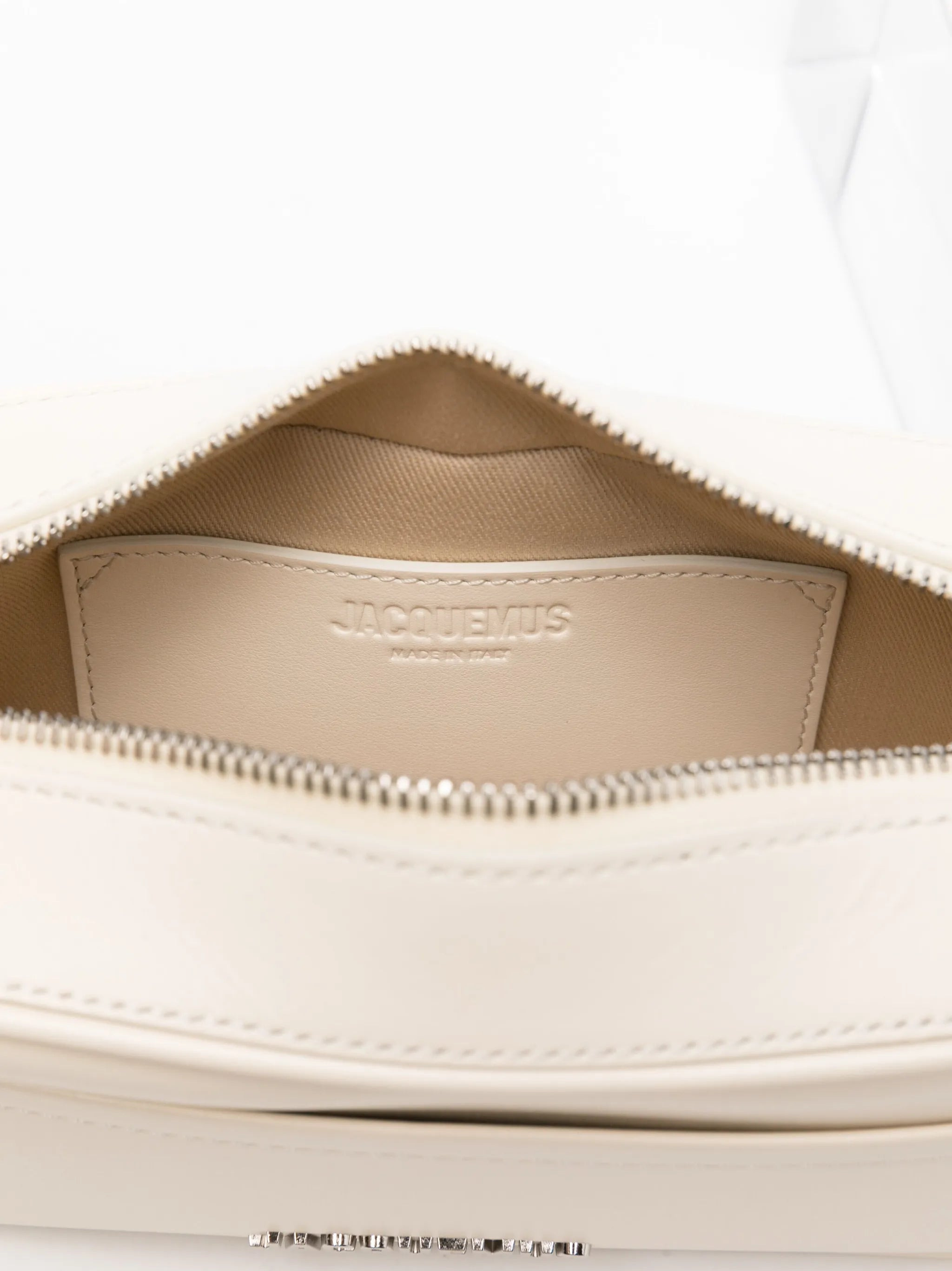 Jacquemus The Banet Logo-plaque Leather Shoulder Bag - 2
