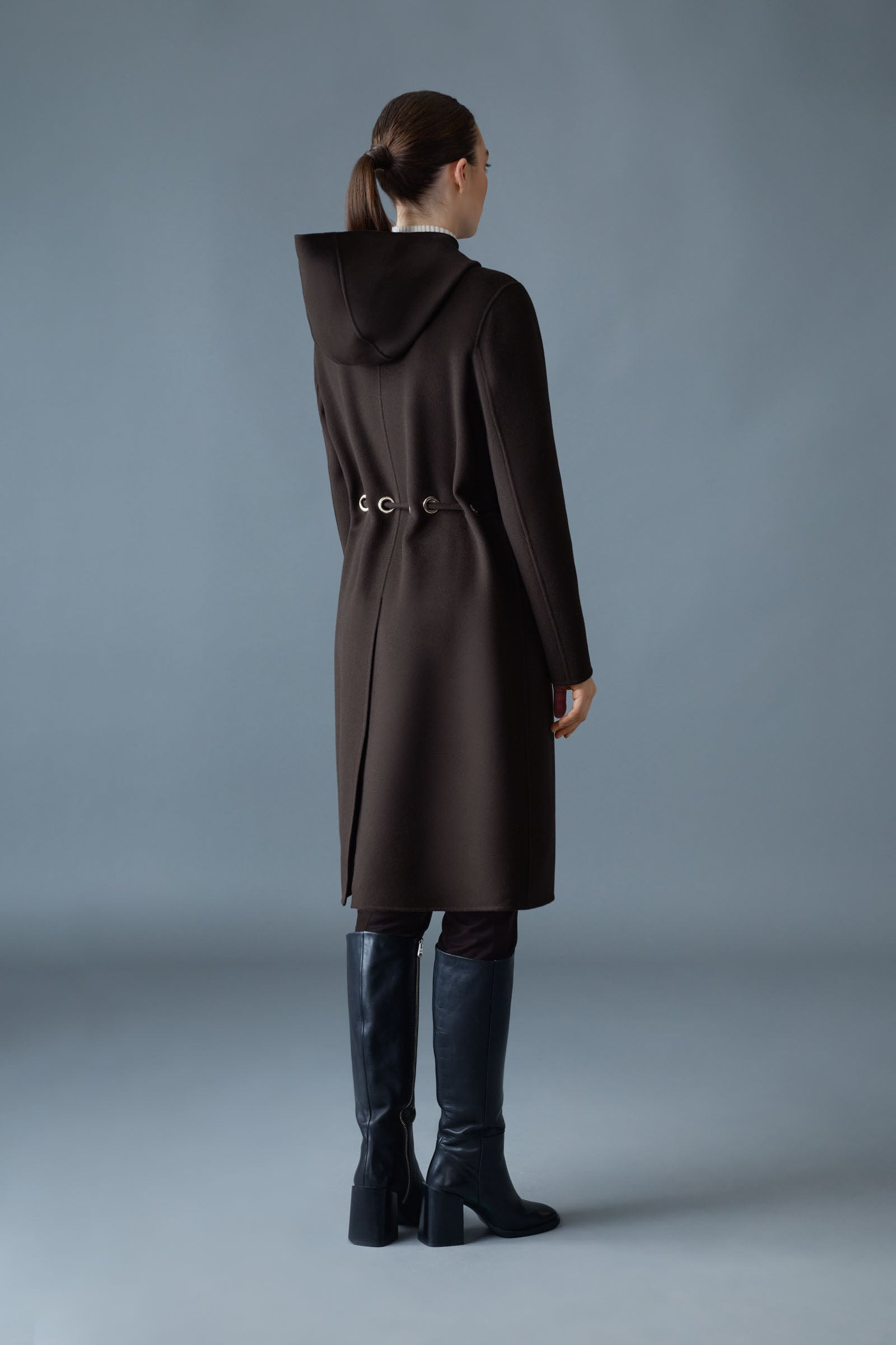 BLITHE Handmade Wool Coat - 4