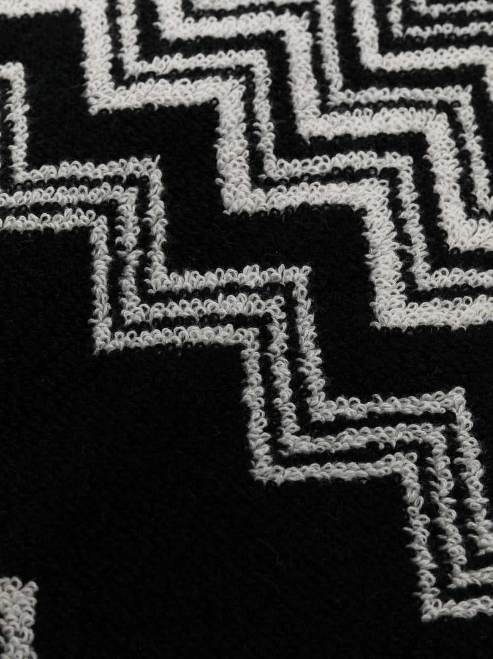 woven zigzag-print bath towel - 3