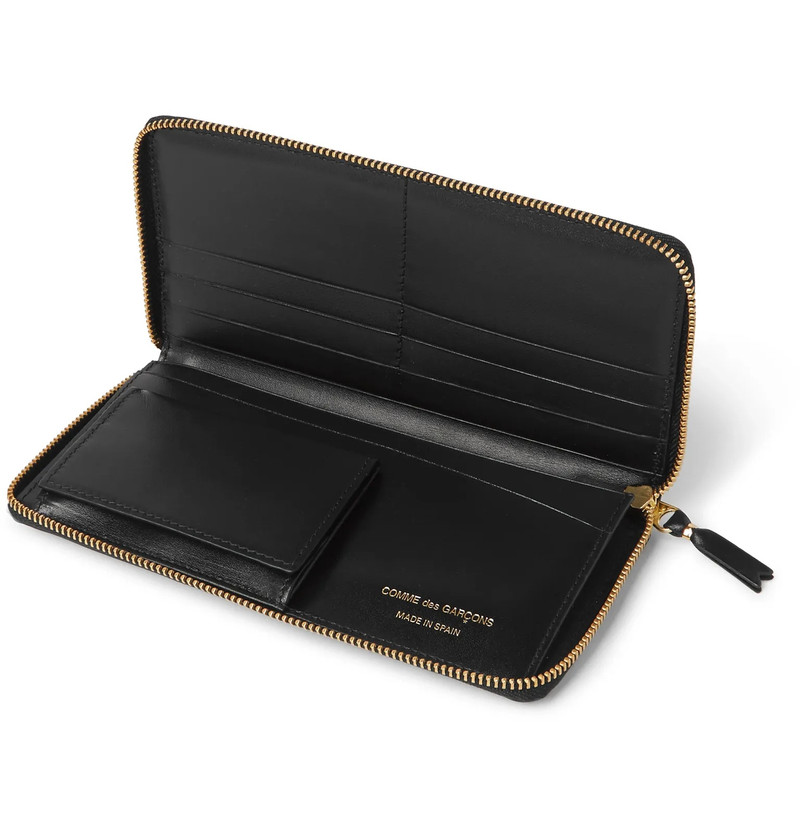 Comme Des Garçons Logo-Print Leather Zip-Around Wallet outlook