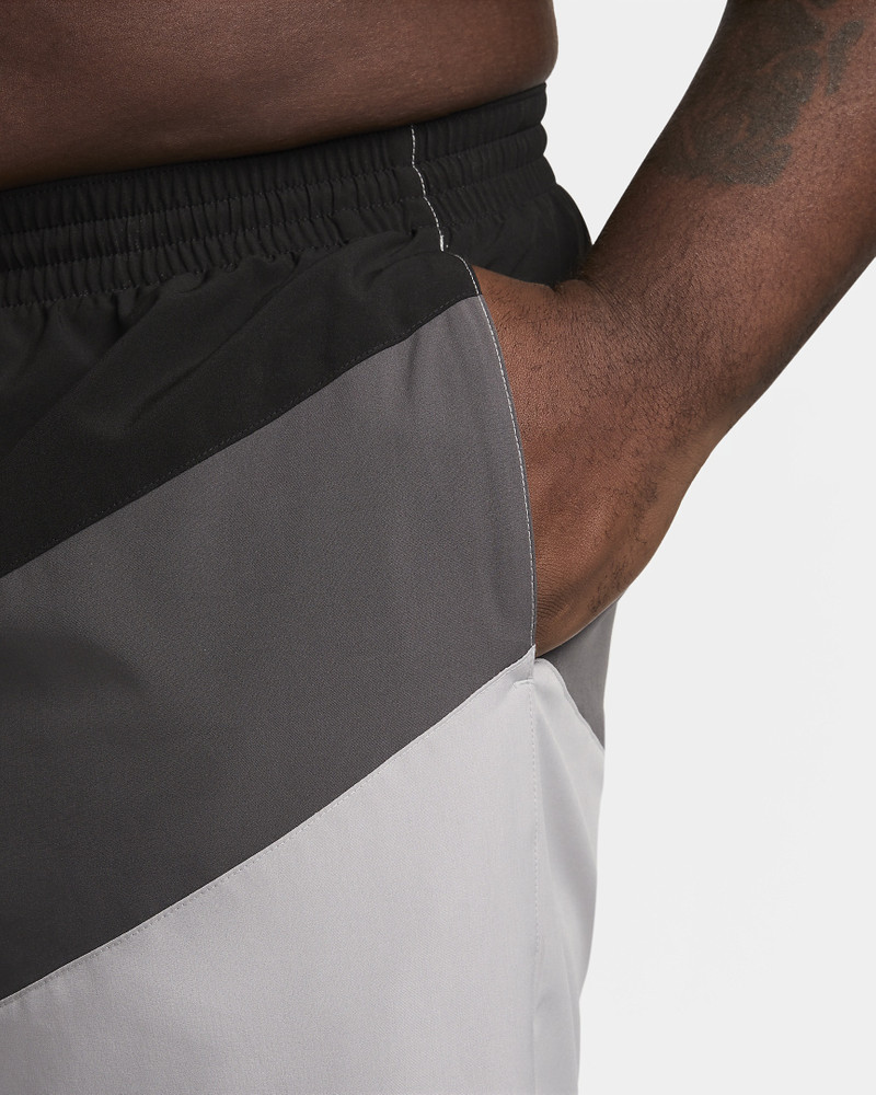 Nike Swim Men's 9" Volley Shorts (Extended Size) 5