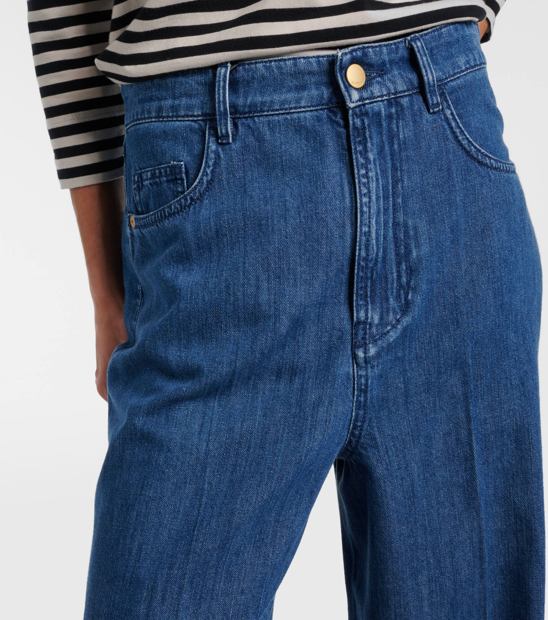 High-rise wide-leg jeans - 4