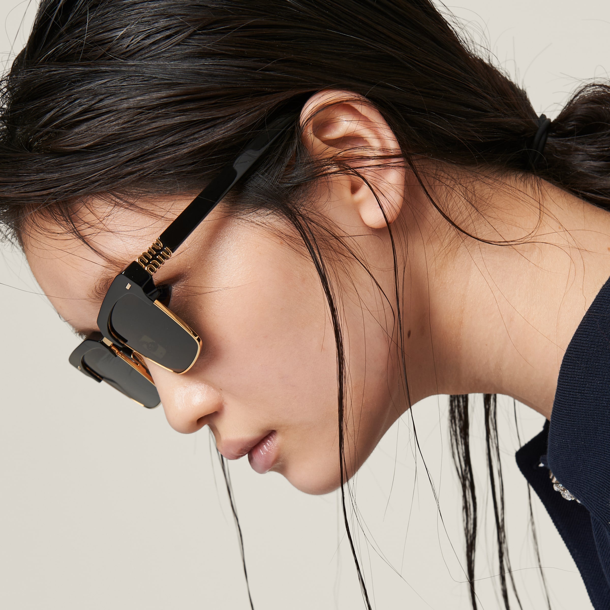 Miu Miu Miu Miu Runway sunglasses | REVERSIBLE