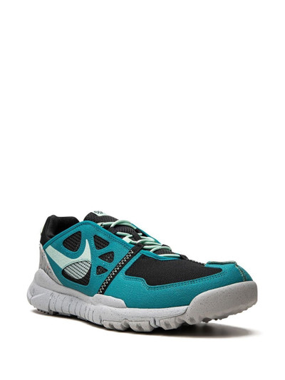 Nike Free Terra Vista low-top sneakers outlook