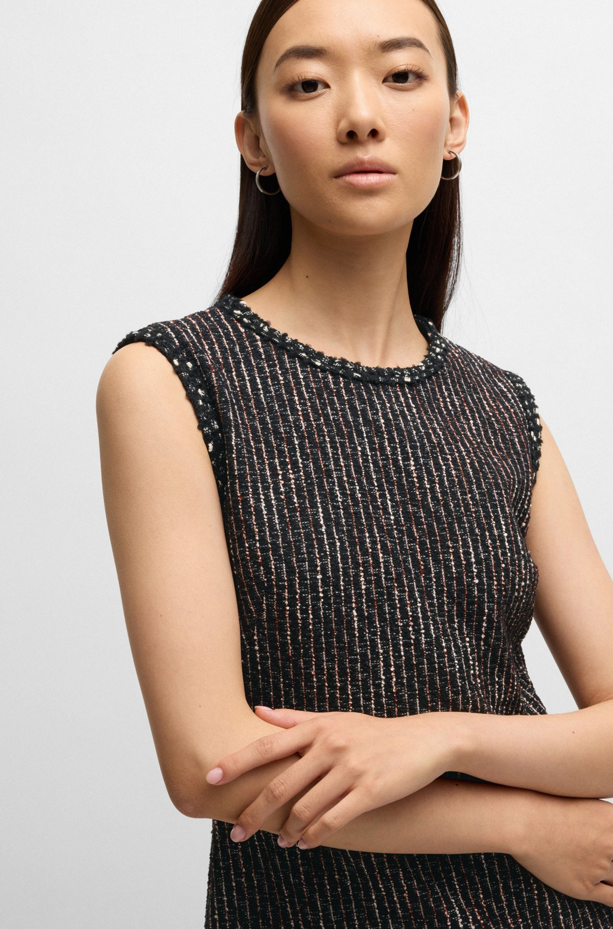 TAPE-TRIM DRESS IN JERSEY BOUCLÉ - 5