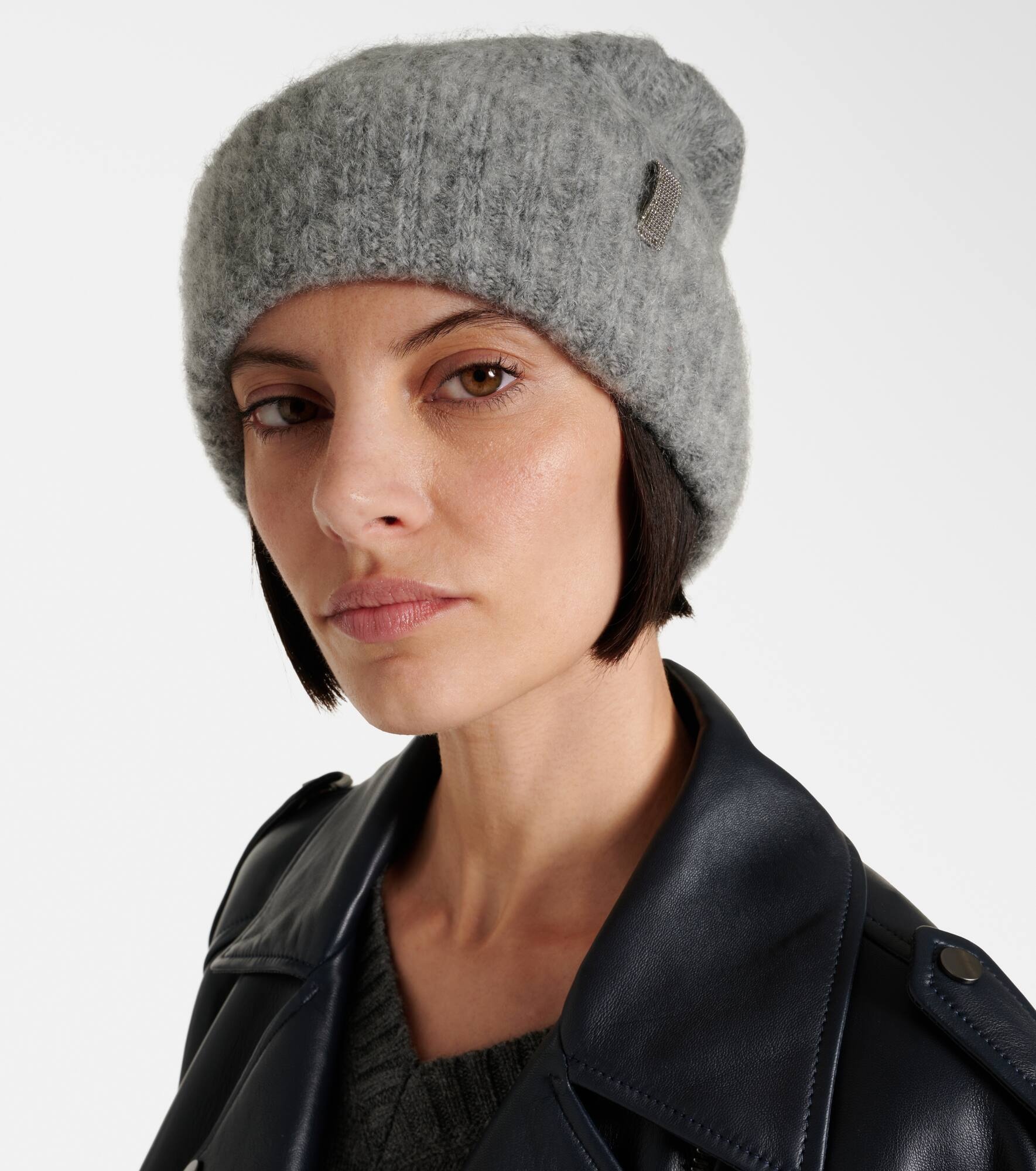 Cable-knit mohair beanie - 2