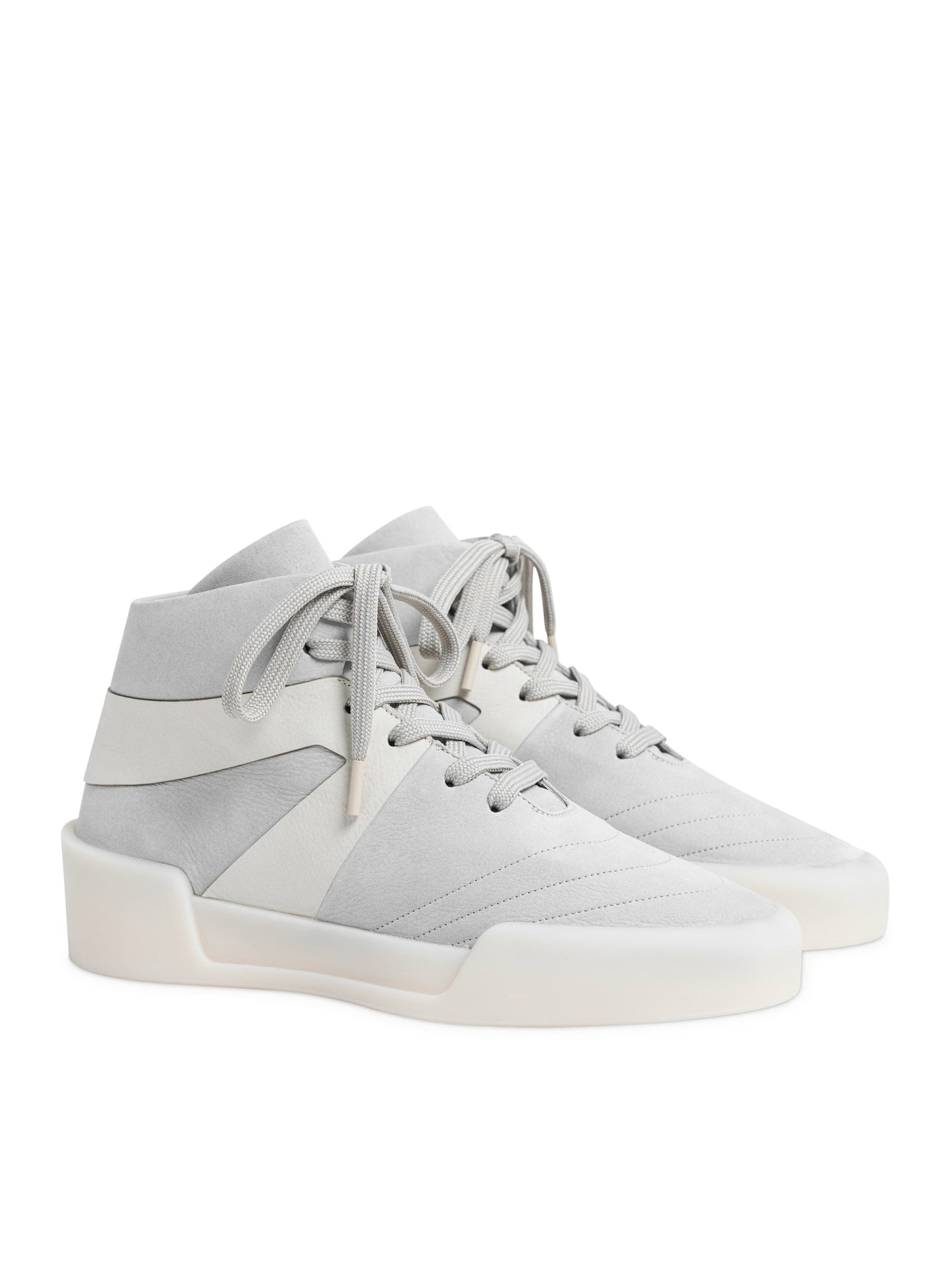 BASKETBALL SNEAKERS - 2