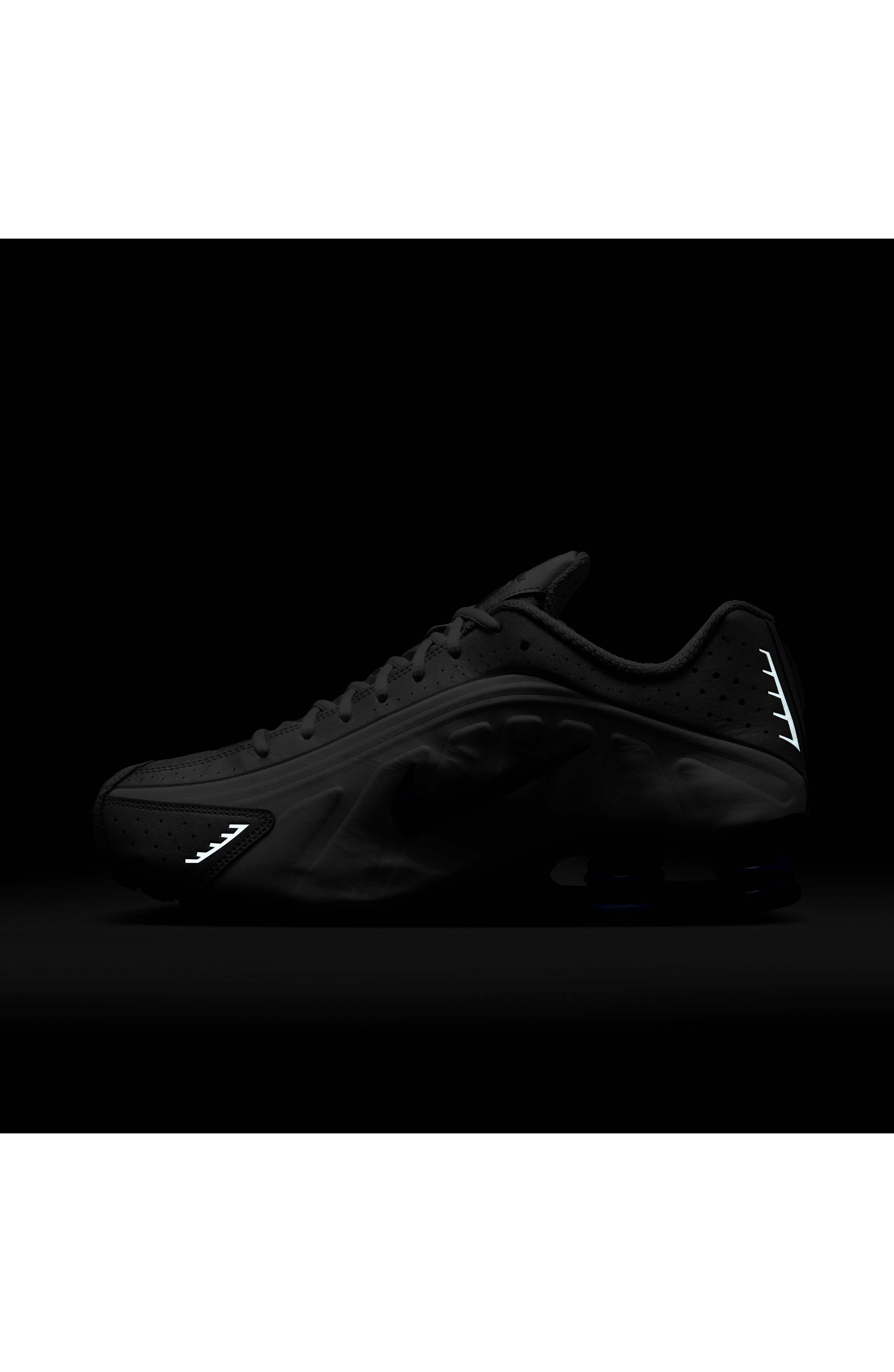Nike Shox R4 Sneaker in White/Racer Blue at Nordstrom - 7