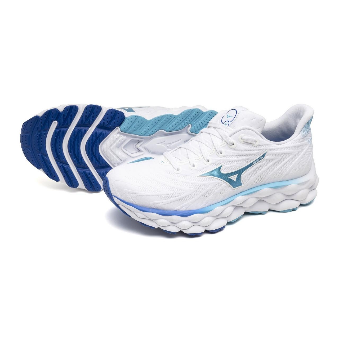 Women's Wave Sky 8 Running Shoe - 9
