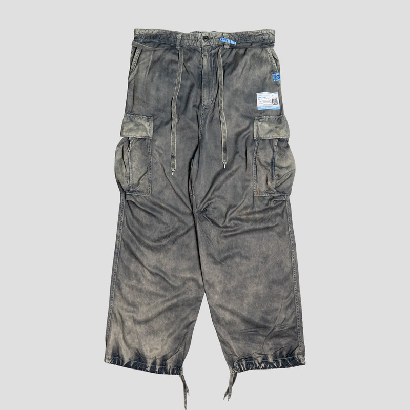 BAGGY CARGO PANTS 1