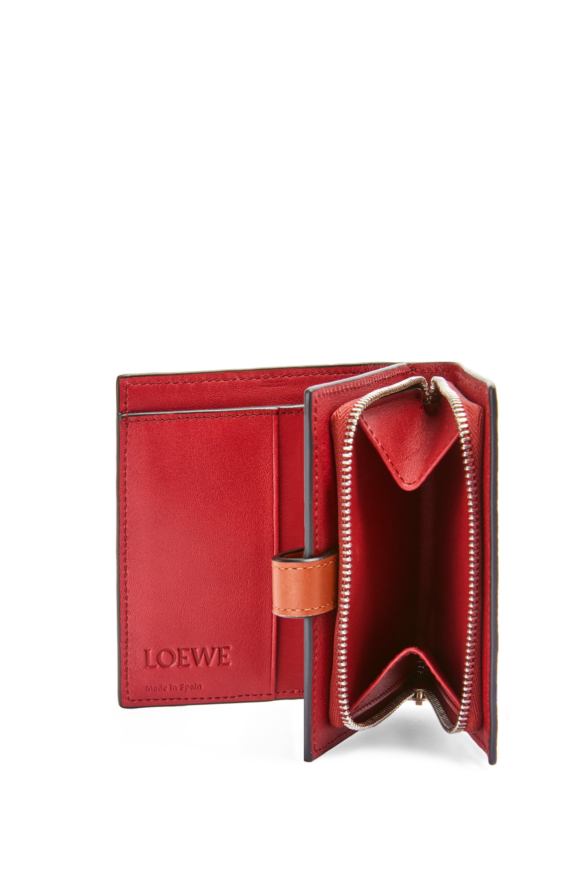 Compact zip wallet in soft grained calfskin - 3