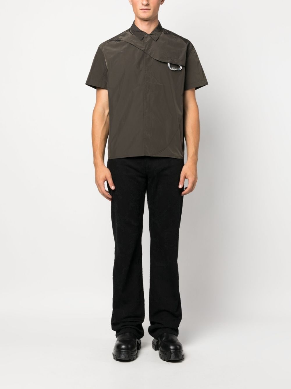 carabiner-detail short-sleeve shirt - 2