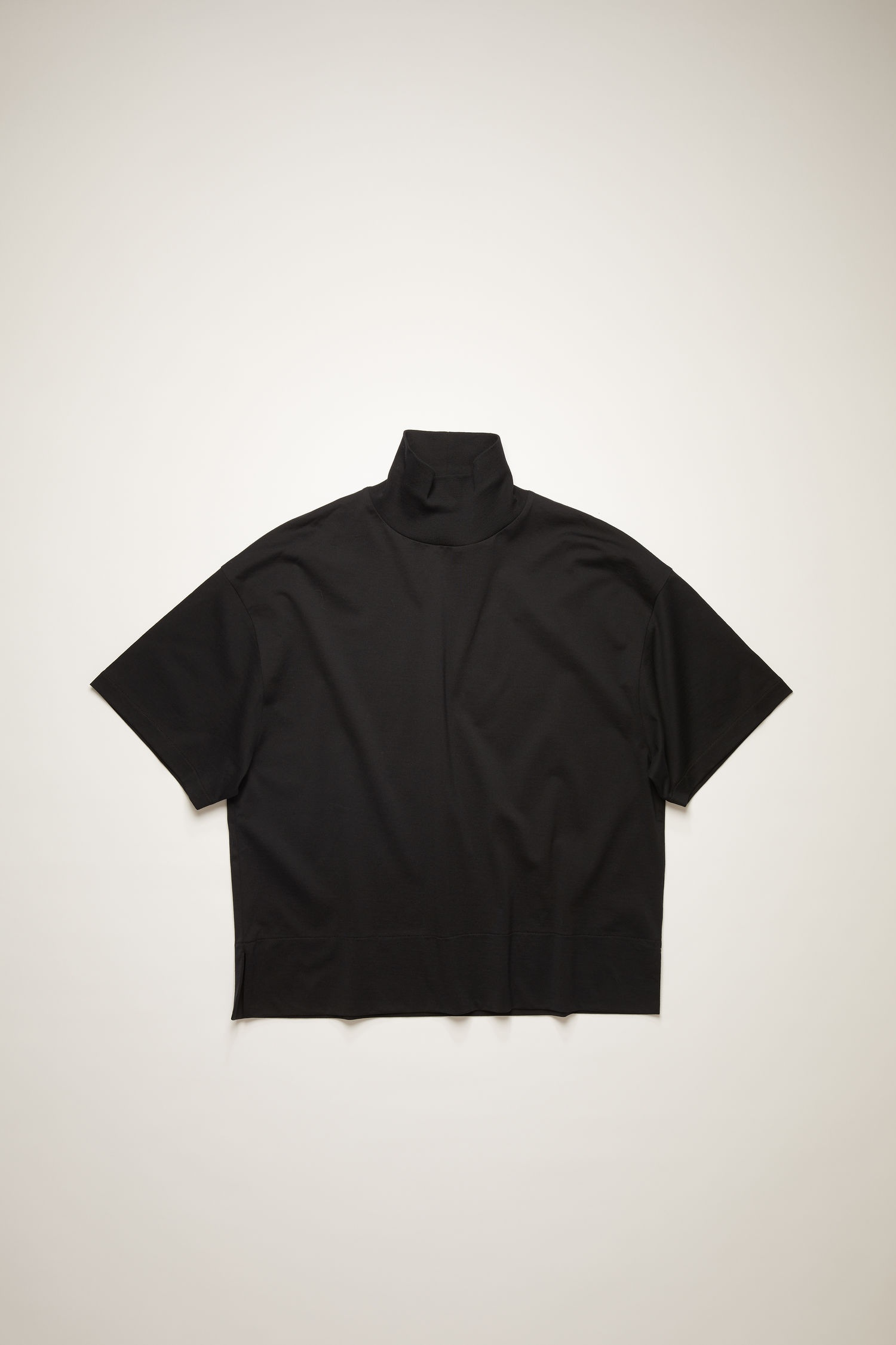 Mock neck t-shirt black - 1