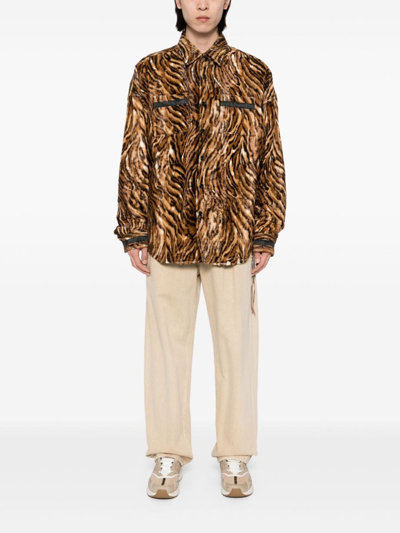 MASTERMIND WORLD leopard jacket outlook