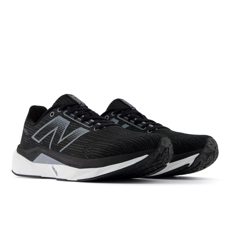 New Balance FuelCell Propel v5 outlook