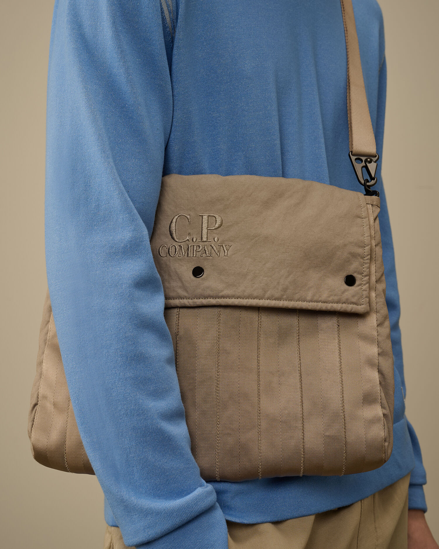 Herringbone Logo Bag - 4