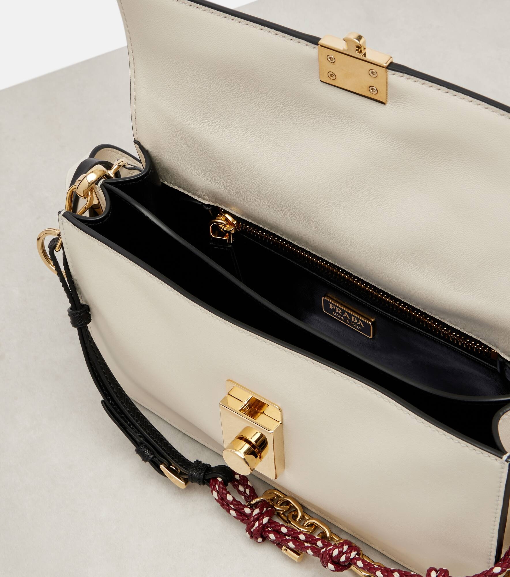 Soft Sound Small leather shoulder bag - 3