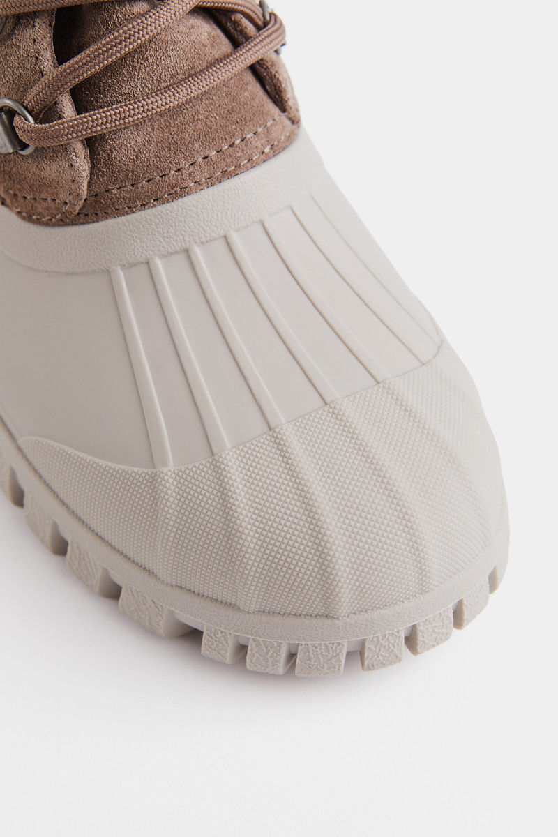 Stutterheim Patrol Boot Suede Leaf outlook