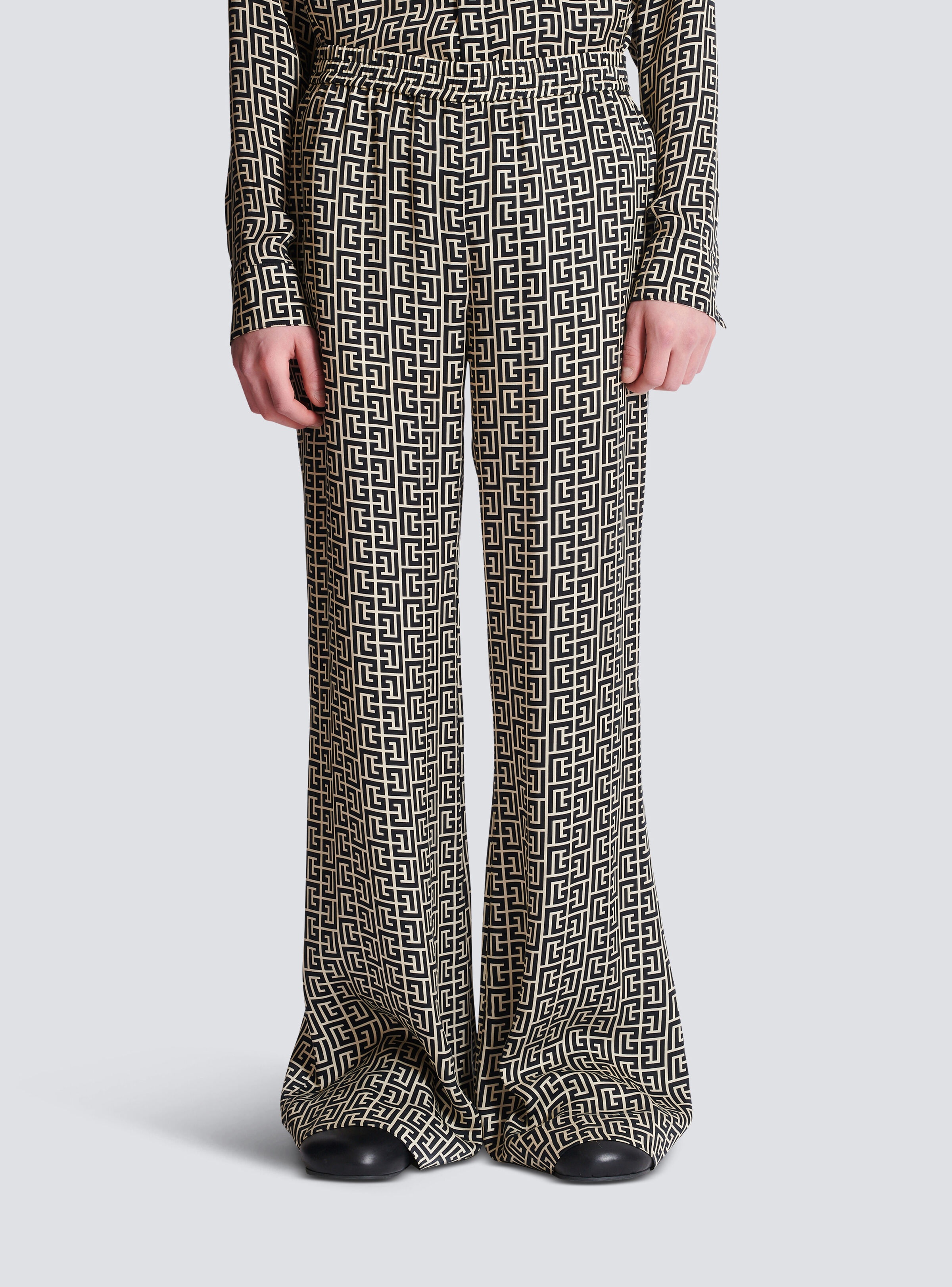 Monogrammed flowing trousers - 5
