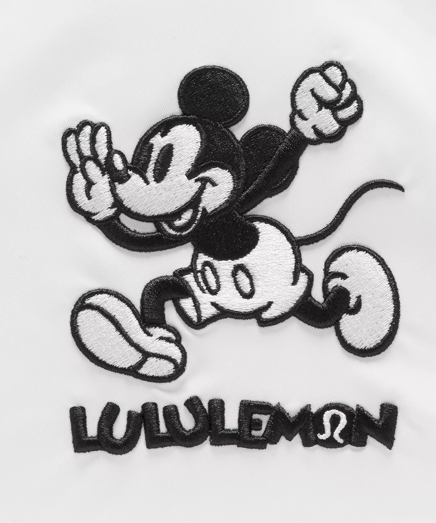 Disney x lululemon *Everywhere Belt Bag Long Strap 1L Mickey in Motion - 7
