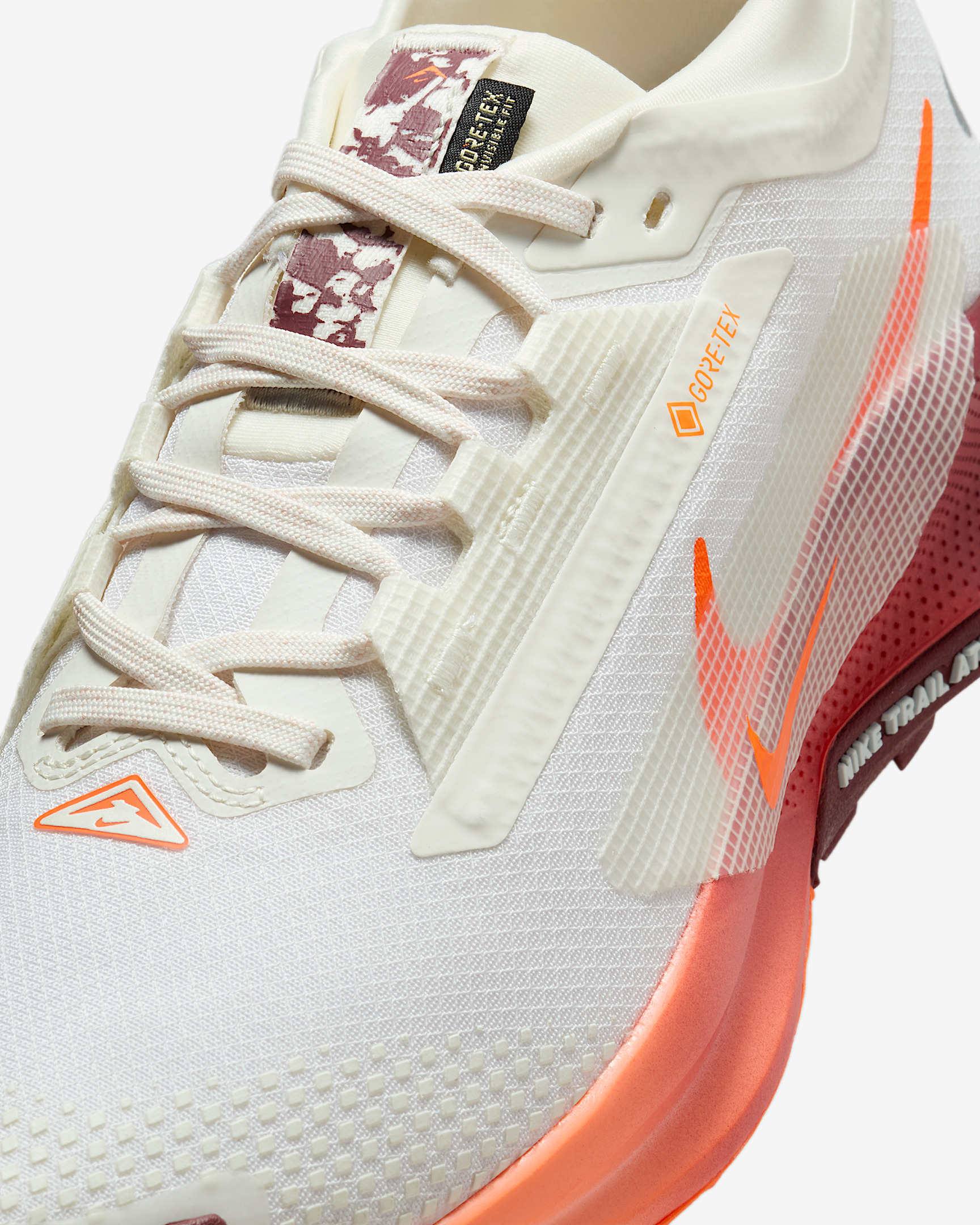Nike Pegasus Trail 5 GORE-TEX Women's Waterproof Trail Running Shoes - 7