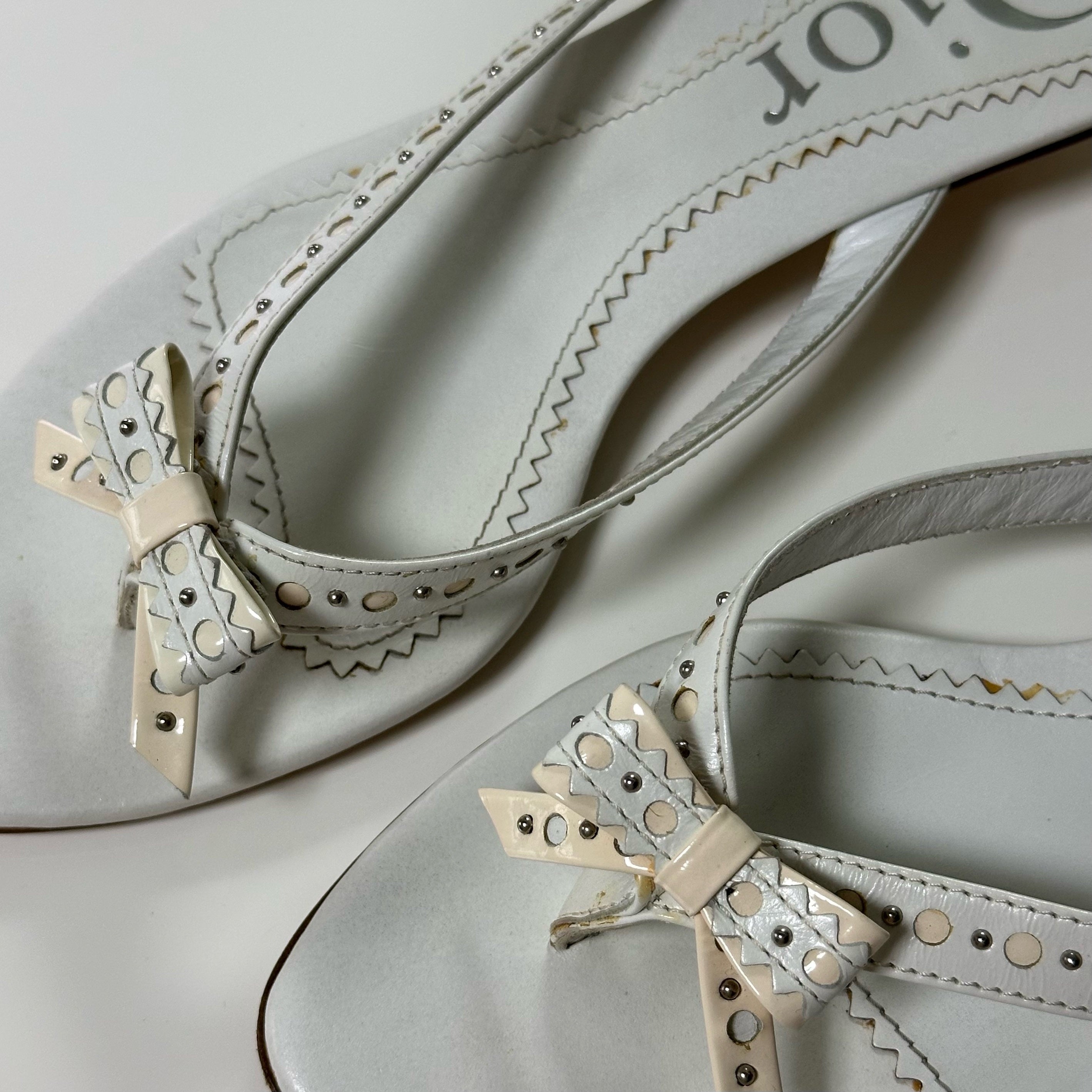 CHRISTIAN DIOR Spring Summer 2004 D'Trick Leather Studded Sandals - 5