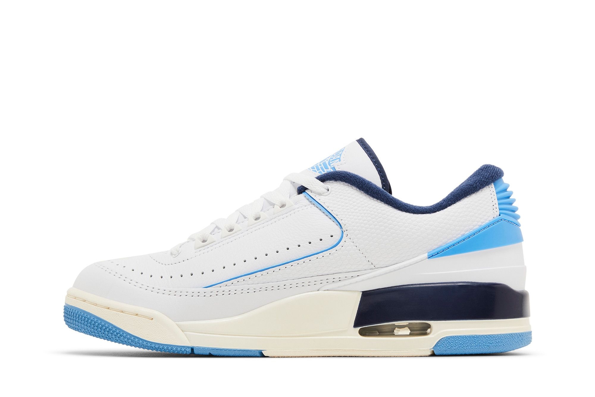 Air Jordan 2/3 'UNC' - 3