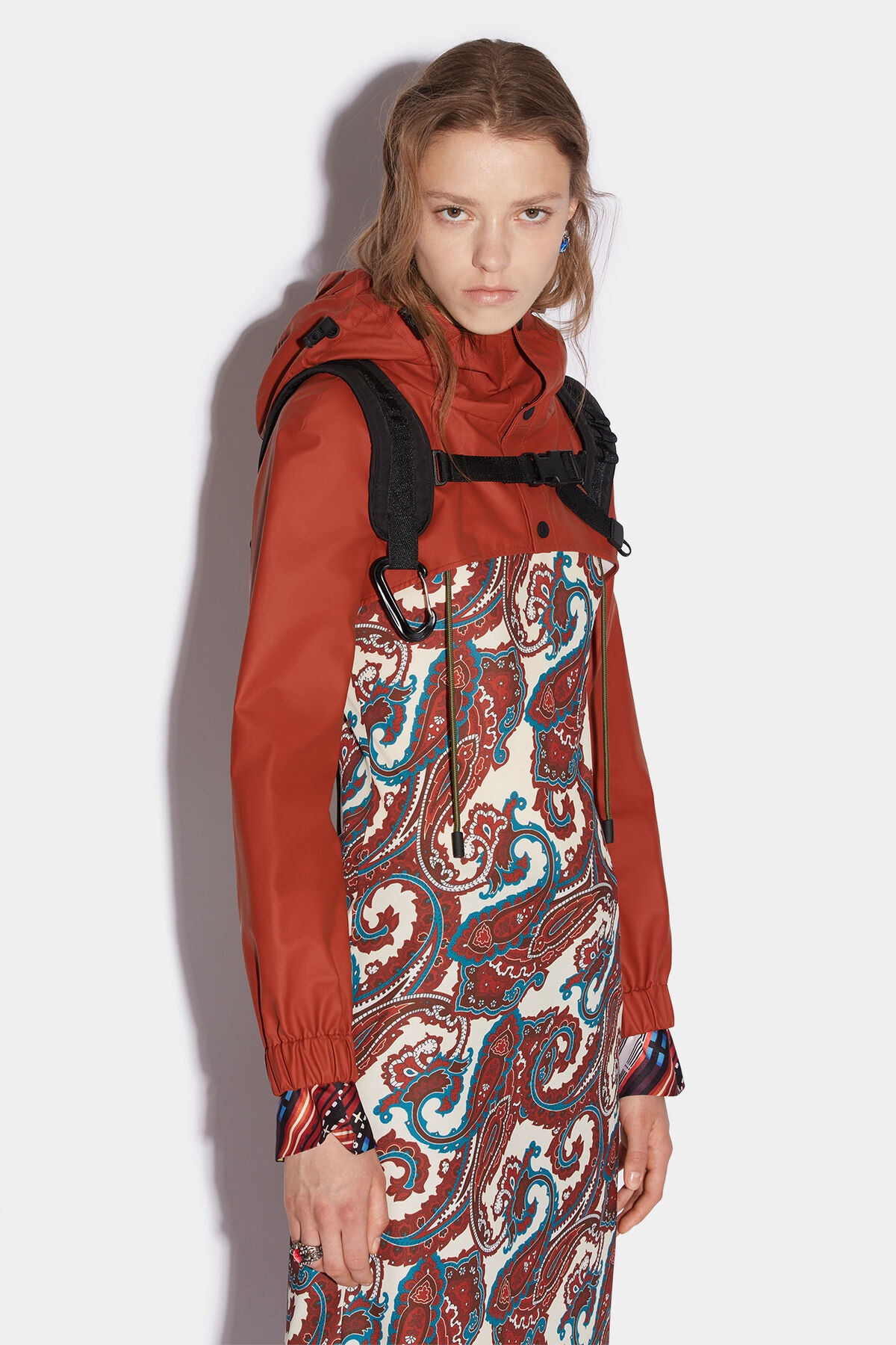 SHOULDER WARMER WINDBREAKER - 1