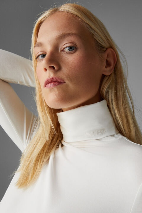 Katinka Longsleeve in Off-white - 4