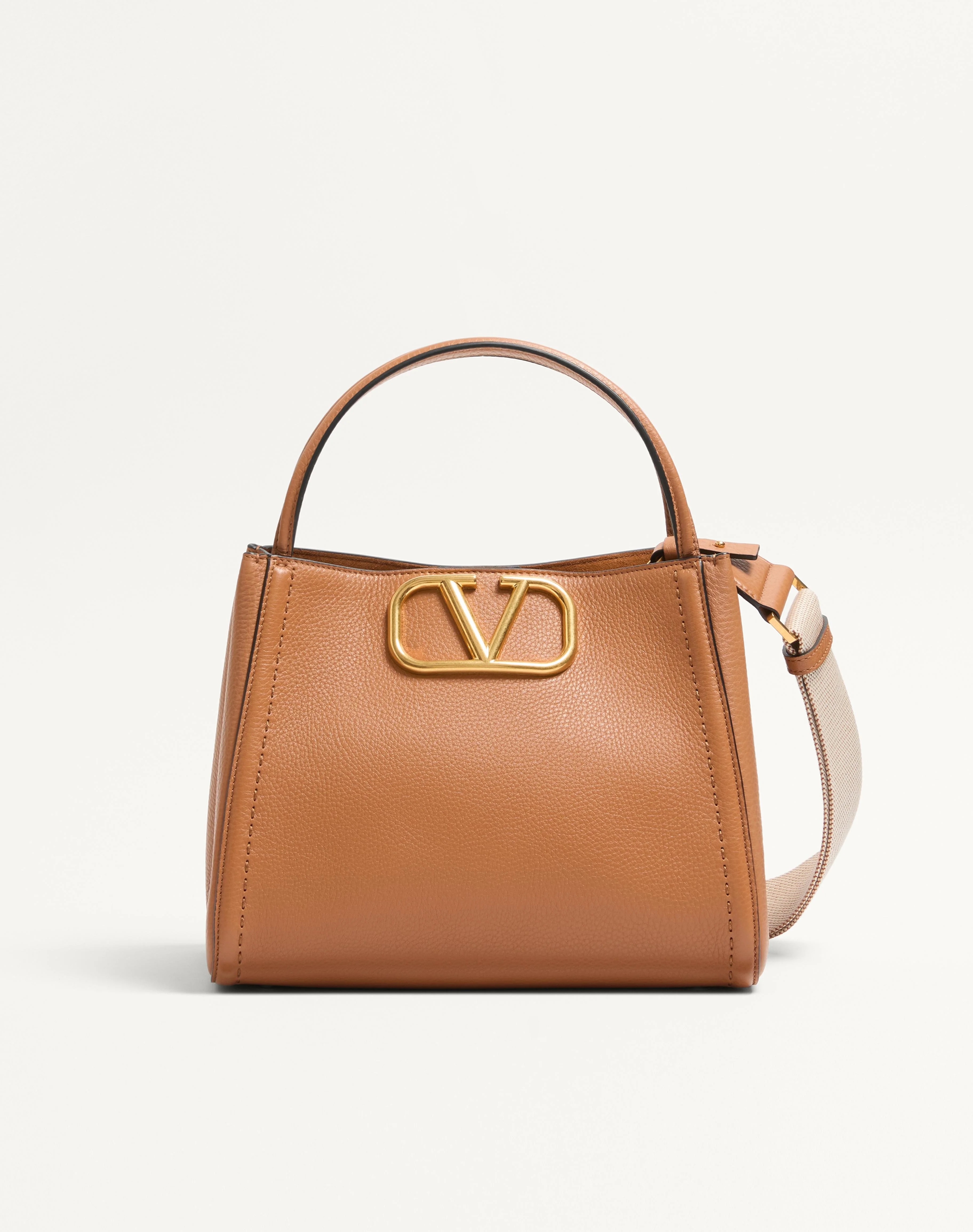 VALENTINO GARAVANI ALLTIME MEDIUM HANDBAG IN GRAINY CALFSKIN - 1