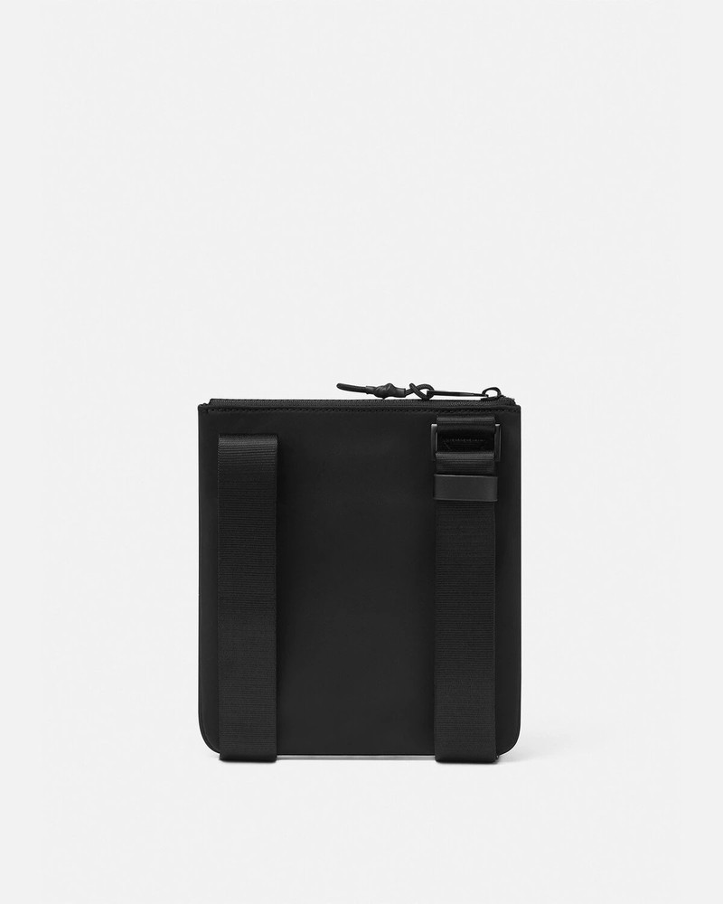 수를 놓은 V-Emblem Crossbody 부대 3