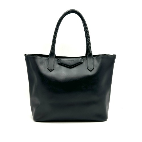 Antigona - Antigona leather shopper bag in Givenchy - 1