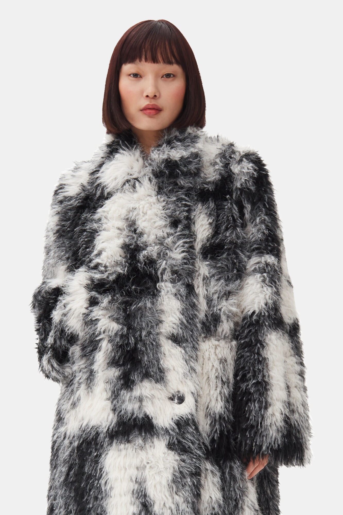 BLACK AND WHITE FAUX FUR COAT - 3