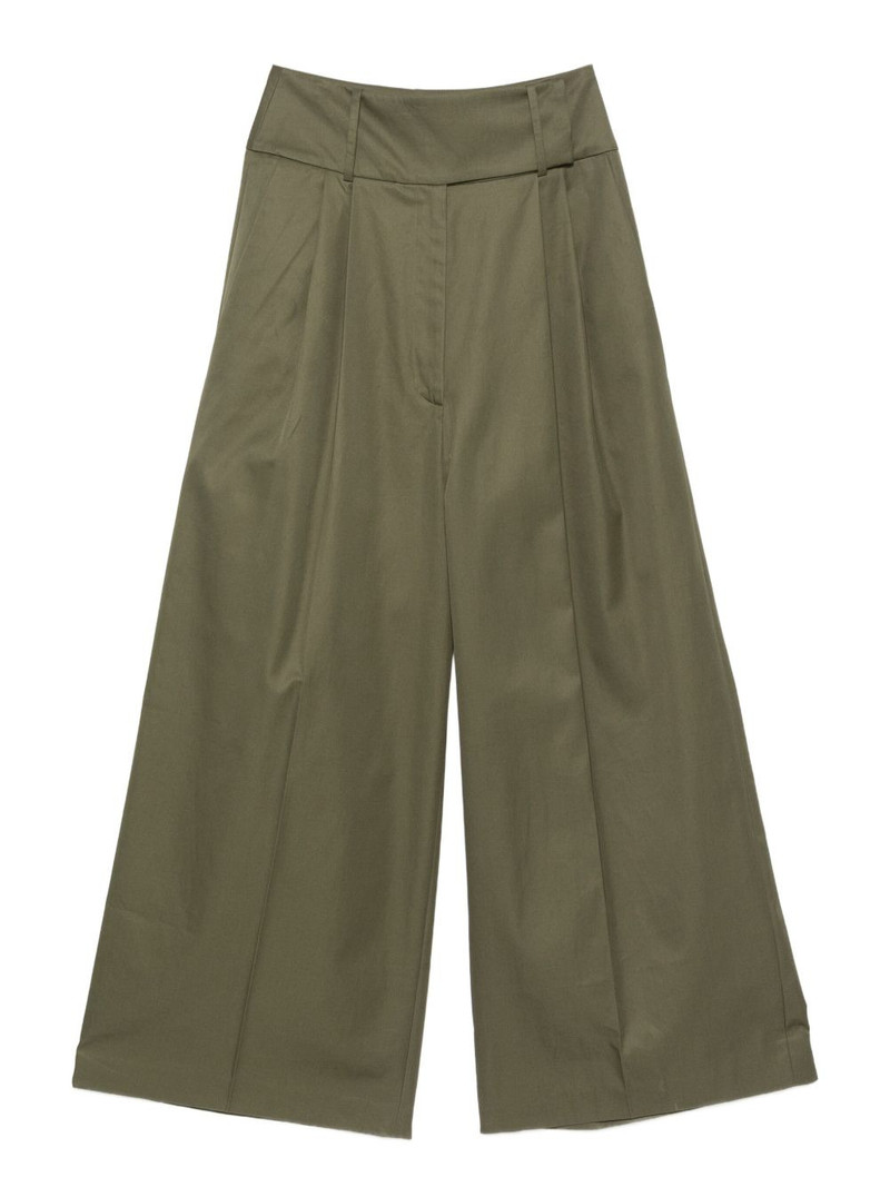 Dragged trousers 1